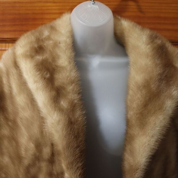 Vintage Mink or Fox Fur Stole Wrap with Pockets Old Money Glam Mob Wife OS - Picture 11 of 16